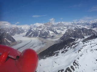 Heading up the Ruth Glacier in the DHC-2 &ldquo;Beaver.&rdquo;