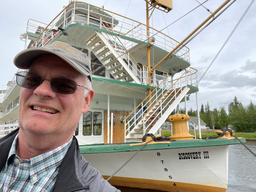 things-to-do-in-fairbanks-discovery-boat-tour