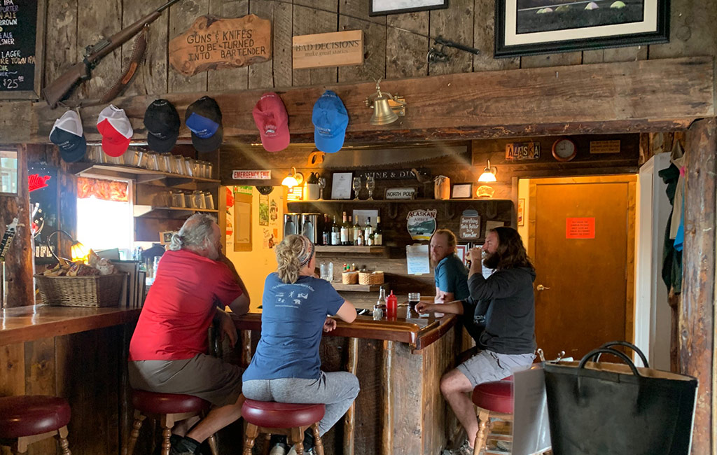 seaview-bar-cafe-in-hope-alaska